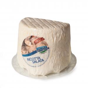 Ricotta salata g 500 ca